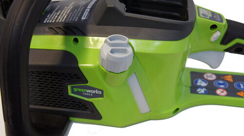 Greenworks 40V Chainsaw Kit Battery and Charger Inc