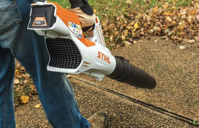 Stihl BGA 60 Battery Lower