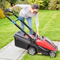 Toro 36cm Battey Mower